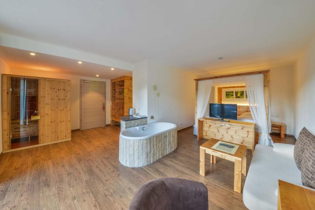 Hotel Gasthof Heckl Kinding Exteriér fotografie