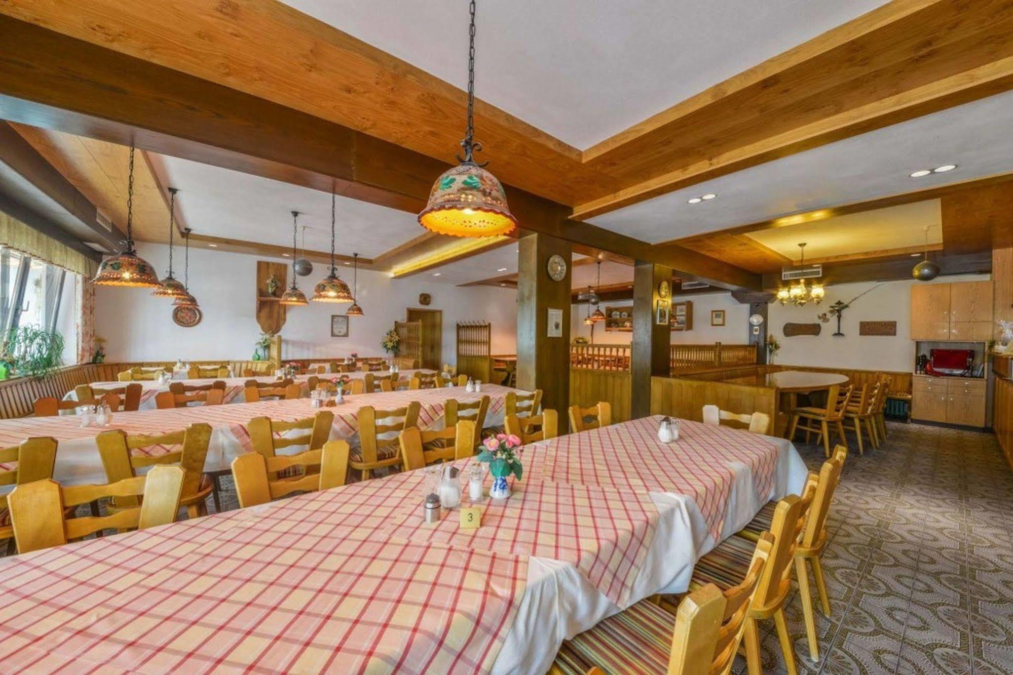 Hotel Gasthof Heckl Kinding Exteriér fotografie
